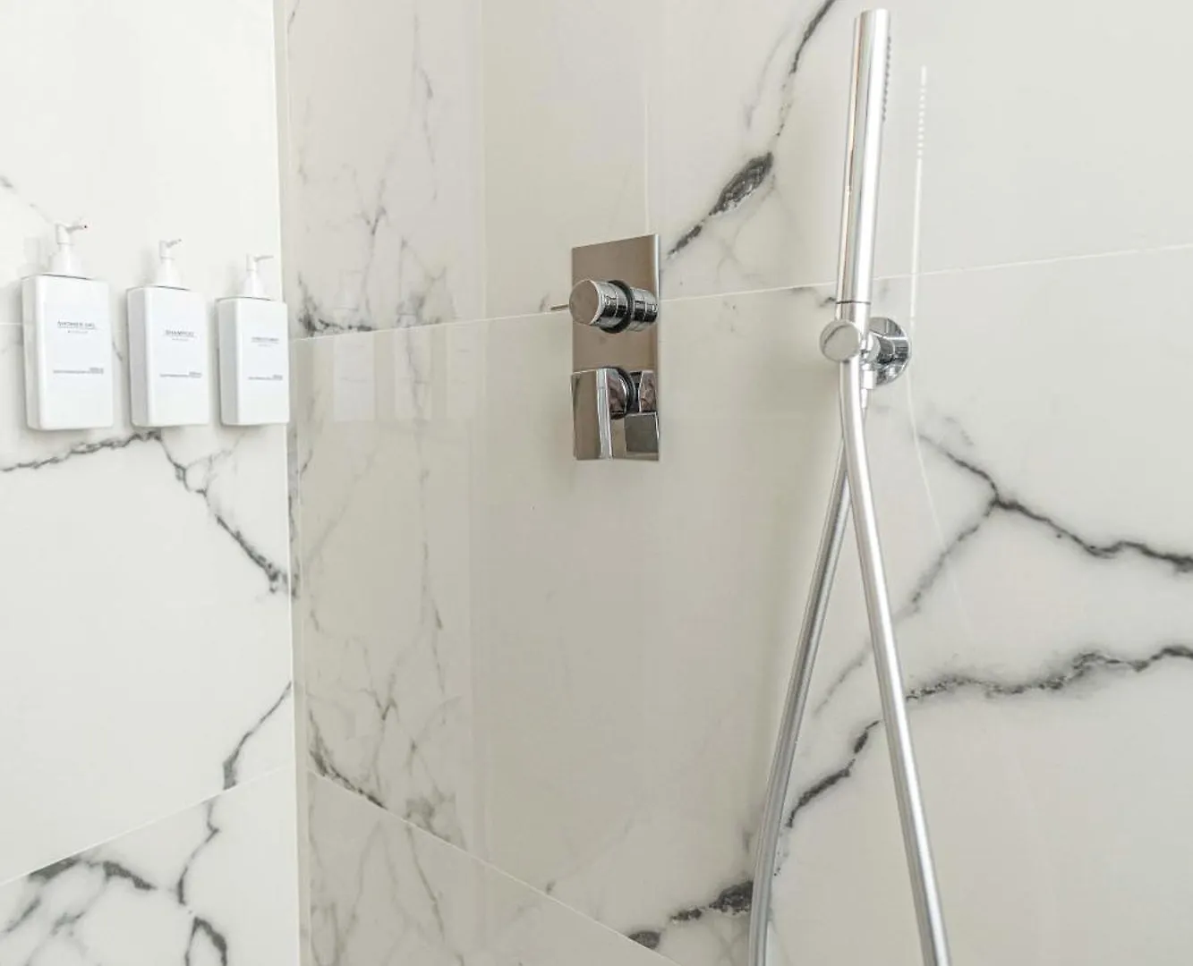 Apartment Moscova Luxury New Suite Milan Italy